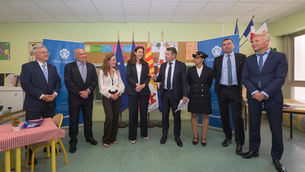 lecocqcharlotte's tweet photo. Grâce à la stratégie nationale pour les troubles du neuro-développement, le déploiement de classes adaptées se poursuit sur l’ensemble du territoire. 

📍Aux côtés de @cestrosi, j'ai annoncé le lancement à venir d'un nouvel appel à projet pour l'ouverture de nouvelles UEMA prochainement dans l'académie de Nice. Les enfants y bénéficieront d’un accompagnement spécialisé, avec des temps d’inclusion progressifs en milieu ordinaire.