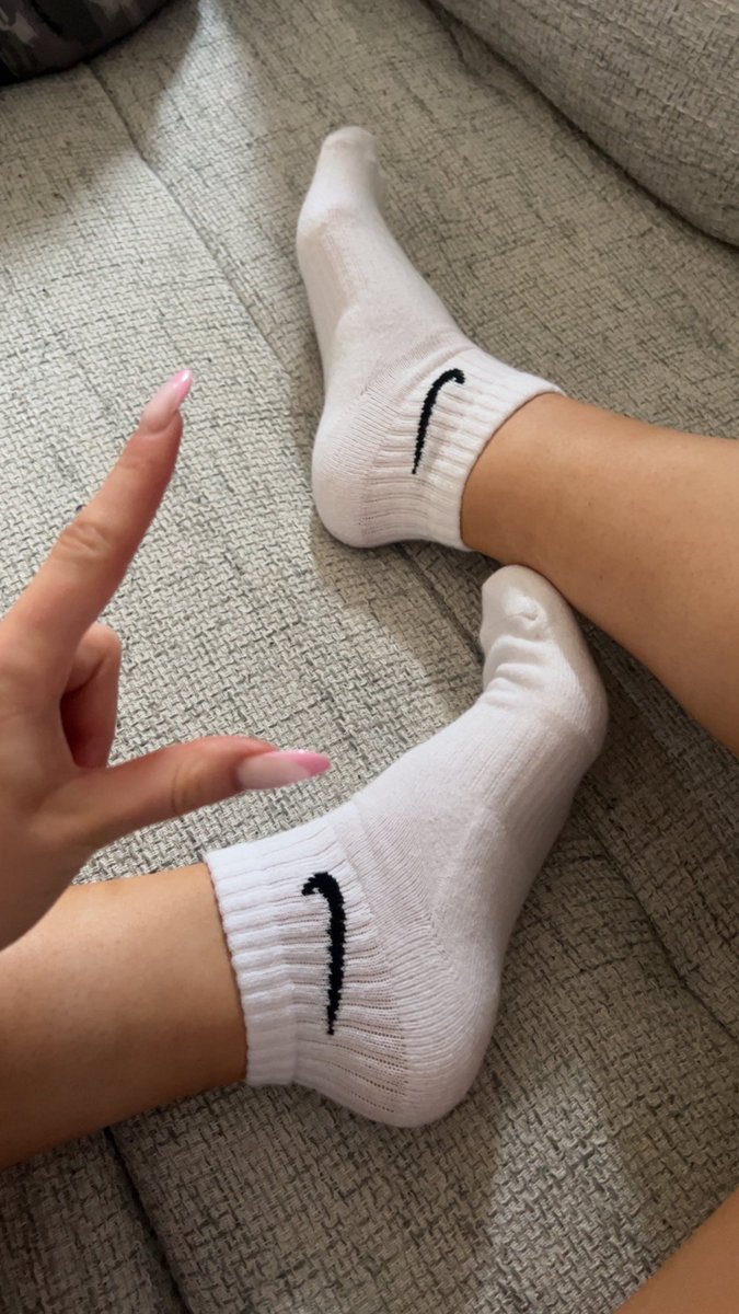 Your weak pathetic mind is only wondering what’s under these socks 🤣

Findom socks feet loser