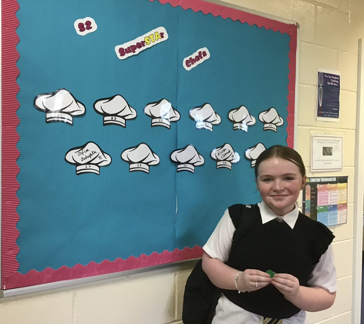 S2.6 Super STAr Chef this week is Eva. A confident practical and super recall of the advantages of using locally sourced Scotch lamb in today’s dish. Well done! 👏🏻 🌍🏴󠁧󠁢󠁳󠁣󠁴󠁿<a href="/StThomasAqSec/">St Thomas Aquinas</a>  #SuperS2 #farmtofork