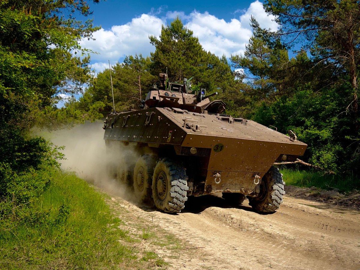 RMT_officiel's tweet photo. #CIADA Fin de 15 jours de manœuvre à la tête de 150 engins et 650 soldats au profit des futurs chefs @armeedeterre
💥 Coordination interarmes, gestion des feux, renseignement dans un contexte exigeant pour développer l'esprit guerrier afin de gagner !
Merci aux renforts 🤝 https://t.co/Gy0tv1MQfP