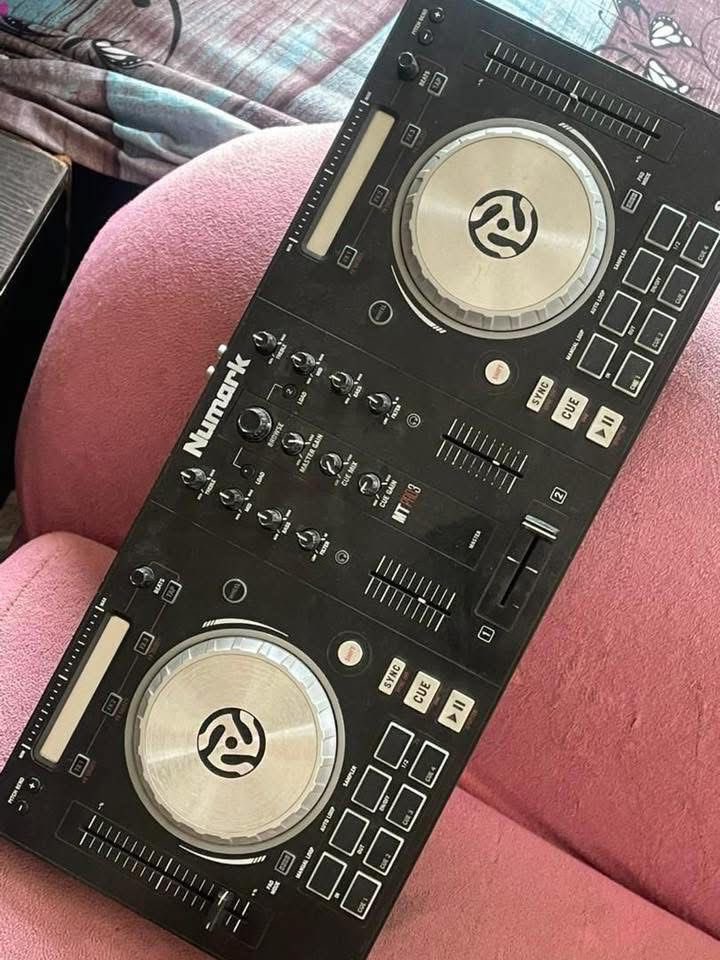 spin_gadgets's tweet photo. Clean pro3 for sale @200K last https://t.co/n4iIR3wqiU