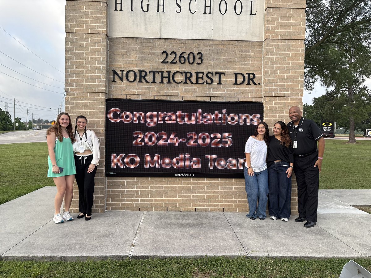 Robert D Jordan Jr (@rjordan114) on Twitter photo KO Media Team had some special guests today…they co-anchored the KO Morning News with exchange students from Spain, Italy, Germany, and Poland. Students had a blast! <a href="/jenny_mcgown/">Dr. Jenny McGown</a> <a href="/SportsMT/">Matt Thomas</a> <a href="/thomashensley/">Thomas Hensley</a> <a href="/dzhernandez/">Dayna Hernandez</a> KO Media Team had some special guests today…they co-anchored the KO Morning News with exchange students from Spain, Italy, Germany, and Poland. Students had a blast! <a href="/jenny_mcgown/">Dr. Jenny McGown</a> <a href="/SportsMT/">Matt Thomas</a> <a href="/thomashensley/">Thomas Hensley</a> <a href="/dzhernandez/">Dayna Hernandez</a>