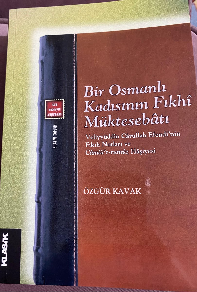 Bir Osmanlı Kadısının Fıkhî Müktesebatı
Veliyyüddîn Carullah Efendi’nin Fıkıh Notları ve Camiü’r-rumûz Haşiyesi

kitapyurdu.com/kitap/bir-osma…