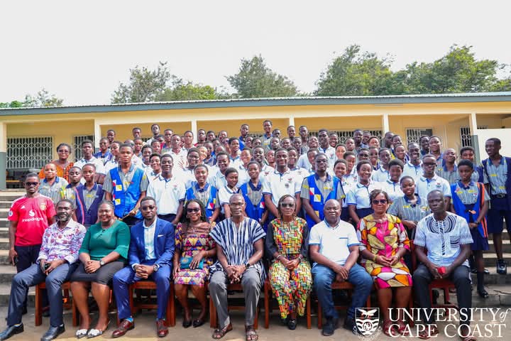 University of Cape Coast (UCC) (@uccgh_official) on Twitter photo University Junior High School has organised a handover ceremony to officially assign leadership roles to the newly inducted prefects.
Photos copyright University Junior High School has organised a handover ceremony to officially assign leadership roles to the newly inducted prefects.
Photos copyright