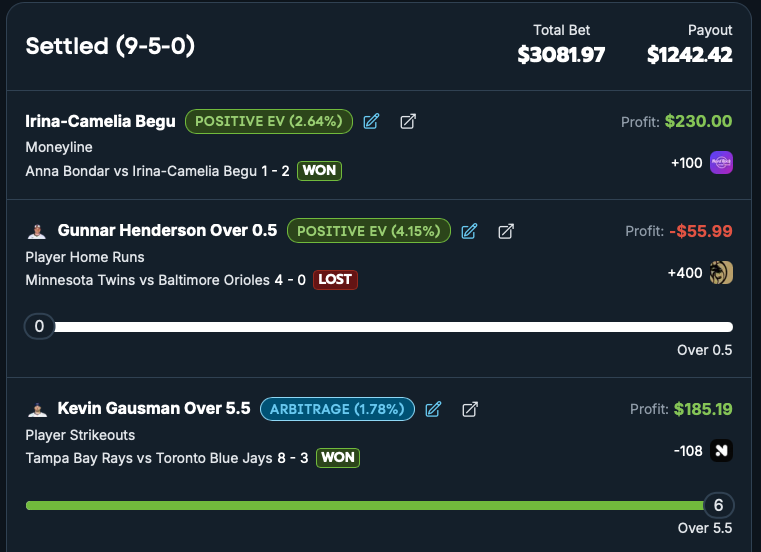 C0llins_Billy's tweet photo. I Made Over $4,000 sports betting yesterday with @OddsJam 

99% of my plays were given out on my live stream...

Here's 3 Strategies that will make you the MOST money🧵