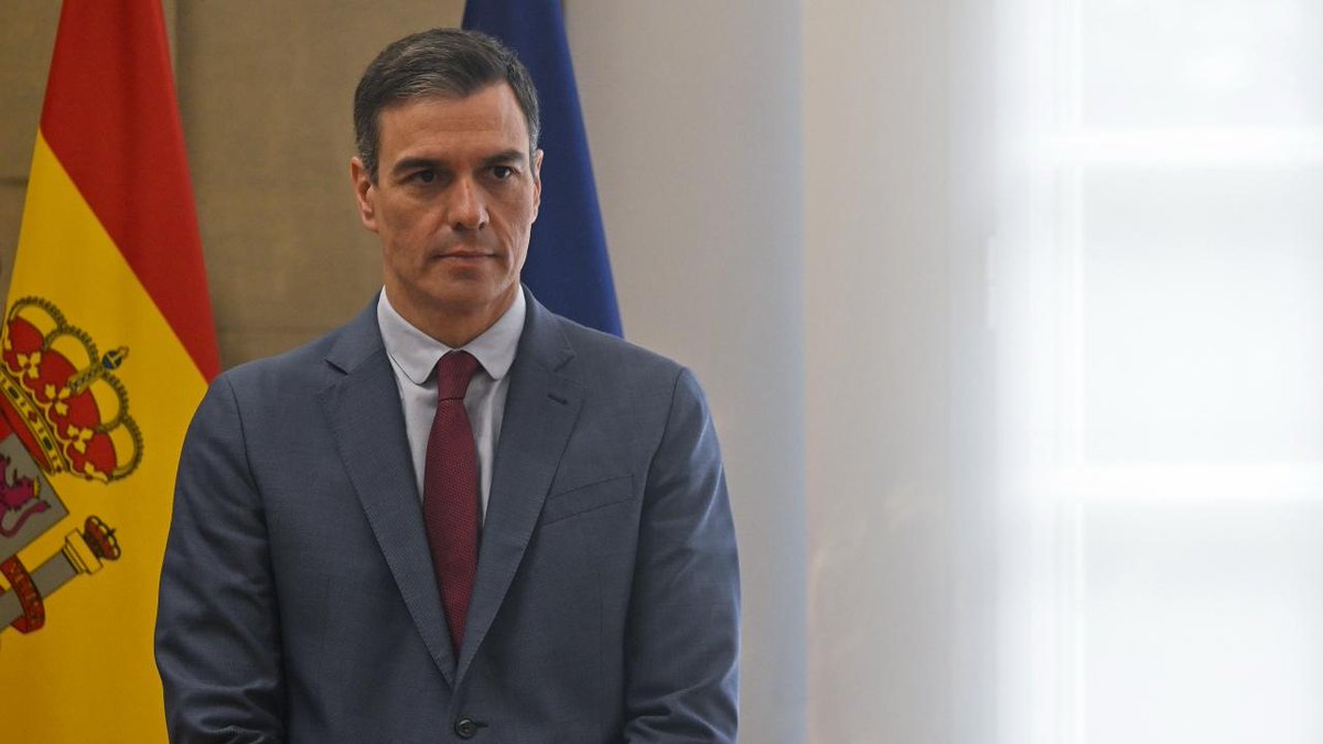 ConflictTR's tweet photo. 🔴 İspanya Başbakanı Pedro Sanchez:

▪️Gazze’deki durum artık katlanılamaz seviyede. 

▪️Sivillere yönelik bombardıman derhal durmalı. https://t.co/bmLHYEHF1K