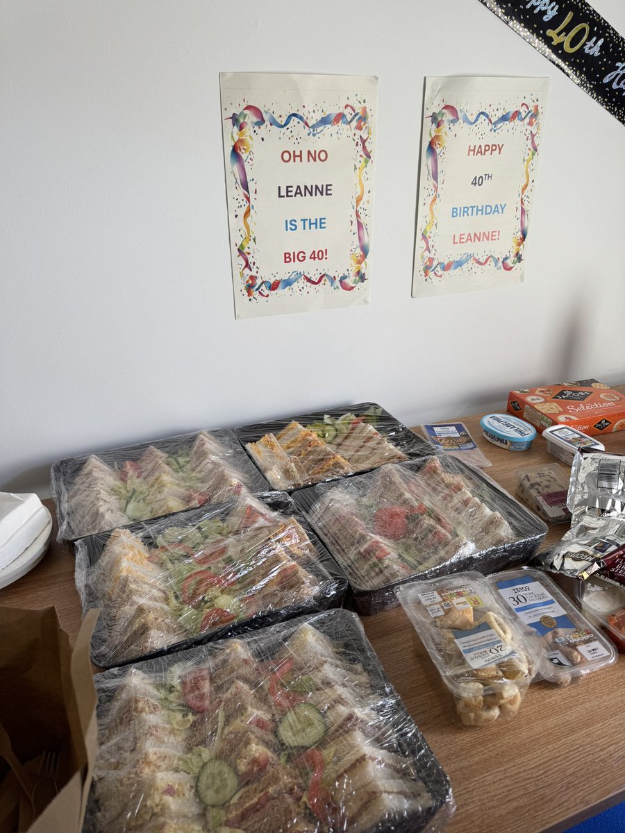 Julie Coyle 💫 tweet media