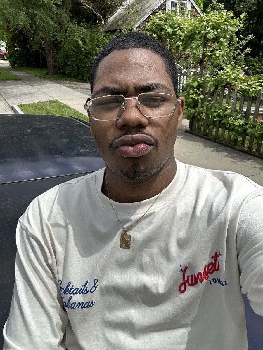 maniifesto_o's tweet image. 21 tmr 🥳