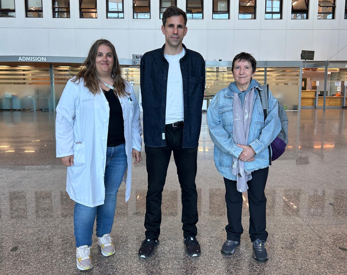 Foi un pracer recibir e escoitar a conferencia de <a href="/delafuentelab/">César de la Fuente</a>, asi como compartilo con todos os compañeiros. Noraboa e grazas por este traballo, César! <a href="/ferrolsergas/">Área Sanitaria de Ferrol</a>