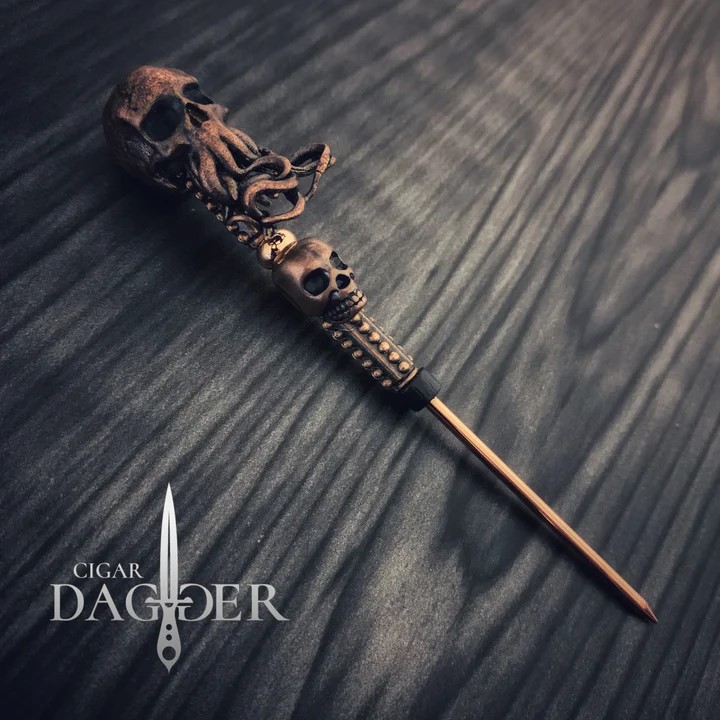 bsloungecigars's tweet photo. For this week's Friday Brand Feature we're taking a sharp look at Cigar Dagger. I will warn you, these are BADASS.
https://t.co/UX4gDIwq9x
#cigars #bslounge #cigardagger #cigarnubbers #cigartools #drawtool #cigar101 #musthave #coolgear #cigaraccessories https://t.co/mxThAgGSHS