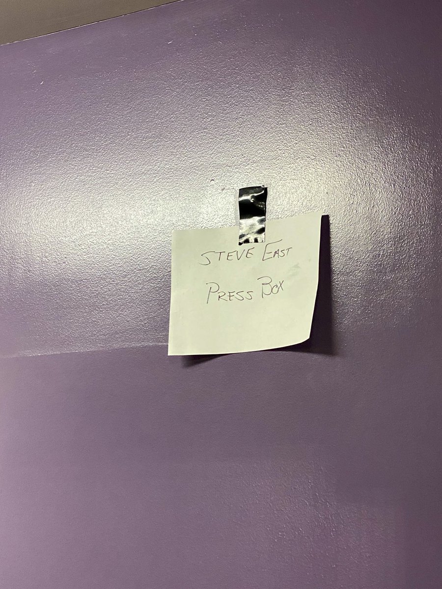 It’s Graduation Day @ The Bear!
<a href="/UCABearBaseball/">UCA Baseball</a>  v UNA   1:05 pm
📻🎙️:  <a href="/TheBear91_3/">The NEW Bear 91.3, KUCA-FM!</a>  airtime 12:40 pm
💻📱:  TuneIn app /  UCA.edu/KUCA
#BearClawsUp x #FightFinishFaith