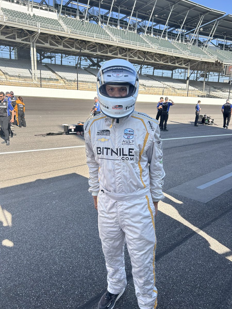 sureshmukherji's tweet image. Well…if this Radiology gig doesn’t work out…maybe I will try a new profession….🏎️😀