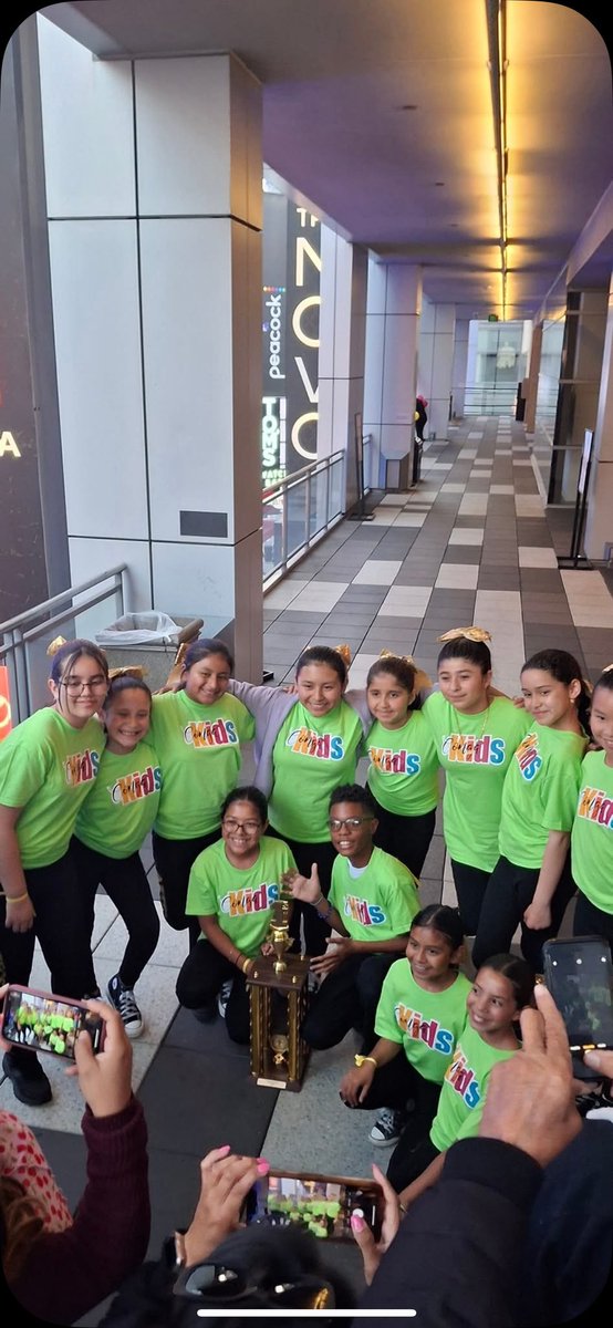 queenangel1955's tweet photo. Le Gore Elementary School, won 1st place 🥇🏆, in the “ Conga Kids” dance competition at LA Live https://t.co/Pvjb88yZgO