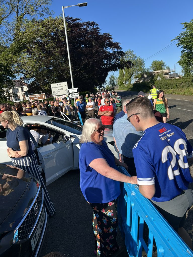 RelsForJustice's tweet photo. Gaels from across the land gathering in Bellaghy to walk for justice with the family of #SeanBrown https://t.co/KIzA8rpZui
