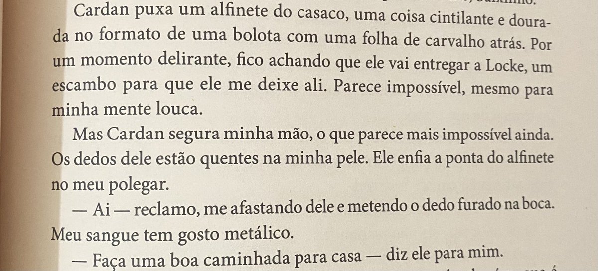 o cardan fazendo ela “acordar” do encantamento p não ficar daquele jeito perto do locke mas essas tonhas juram q ele é abusador, vcs já foram melhores