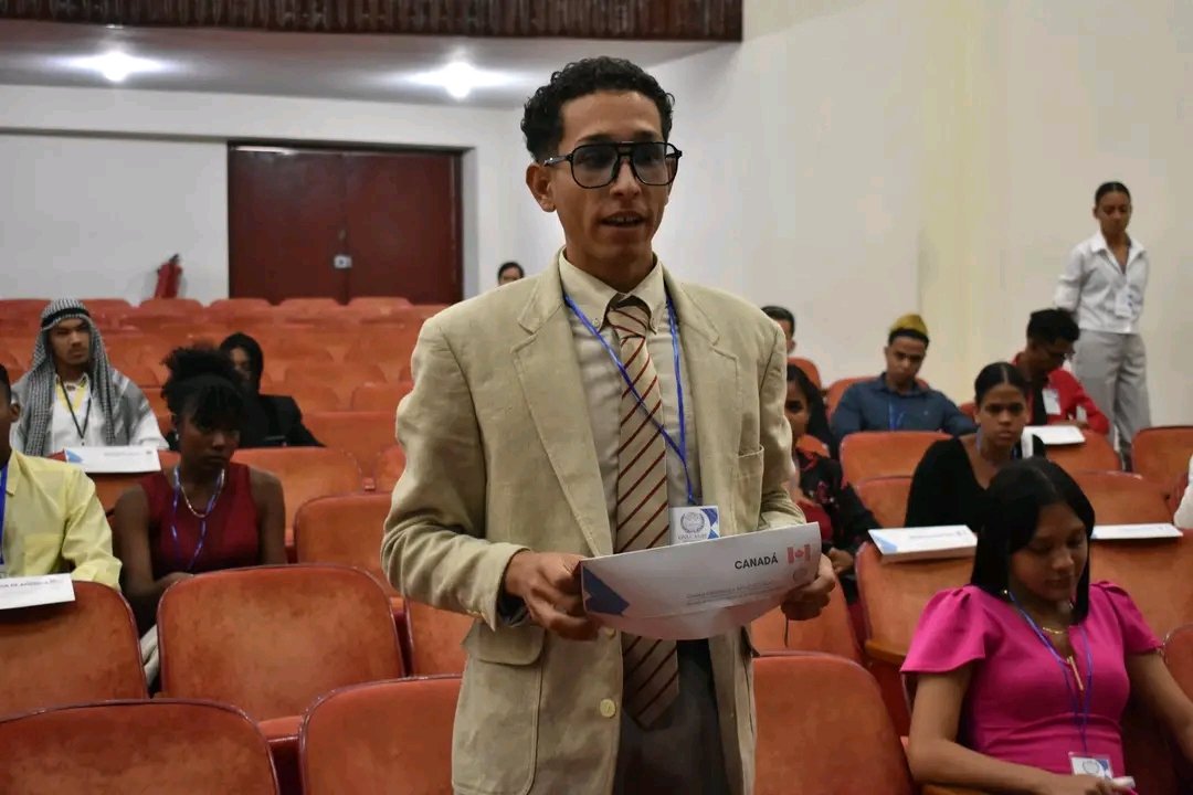 ONUCARIBE's tweet photo. 🤝 Tras intensos debates y negociaciones entre los estados miembros de ONUCARIBE , quedó cerrada la sesión plenaria del magno foro, como demostración de la voluntad de las partes de construir un mundo más colaborativo. https://t.co/uTufNO7Mqf