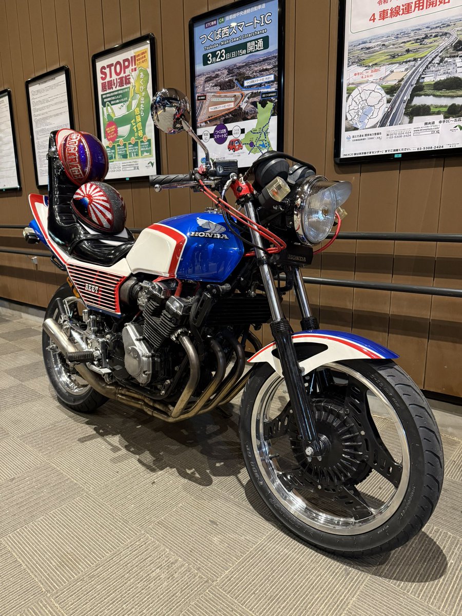 ____________4x's tweet photo. 旧車現行論争もう良くねー？笑
CBX400F Rエンジン
CBX400F
GS400(未完成)
ゼファー400 χエンジン
ゼファー400 χエンジン
XJR400
6台持ってるけどみんないいバイクだよ？

楽しければ良く無い？
スタイルは旧車會、族車なら
一緒に仲良く走ればいいのに https://t.co/rKScPOXTQt
