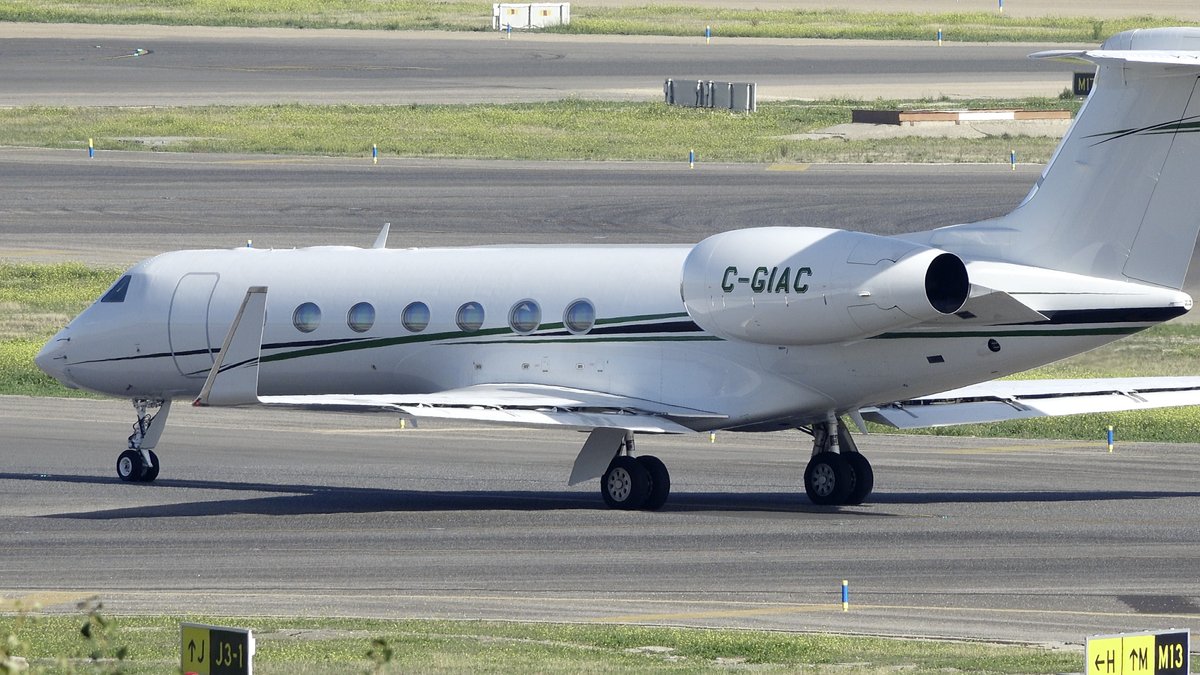 Espectacular privado Gulfstream G550 en #Madrid  @alcspotters @aerovlc <a href="/VLCspotters/">VLCspotters ✈️</a> <a href="/VLCmovements/">VLCmovements</a> <a href="/TORRECILLA13/">JARTA_PHOTO</a> <a href="/ertiodelatiza/">Francisco Bonilla Torres</a> <a href="/ormevictor1/">Victor</a> @flightvlc <a href="/LpezPeinado/">Pedro López Peinado</a> <a href="/SpottingAlc/">Spotting ALC</a>  <a href="/alberto_levc/">Alb</a> @ebusitano <a href="/Cristian_ALC/">Cristian_ALC 🇪🇸🚁🛩️✈️</a>
 #avgeek #aviation #aviationlovers 
youtu.be/C-i3qLqoYY0