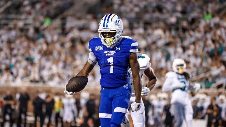 Alijah Landrum-Hamilton (@thejahfiles) on Twitter photo #AGTG blessed to say I have received an 🅾️ffer from Georgia State 🙏🏾
<a href="/BrandonHuffman/">Brandon Huffman</a> <a href="/RivalsFriedman/">Adam Friedman</a> <a href="/adamgorney/">Adam Gorney</a> <a href="/LemmingReport/">Tom Lemming</a> <a href="/ChadSimmons_/">ChadSimmons</a> <a href="/CraigHaubert/">Craig Haubert</a> <a href="/AWilliamsUSA/">Anthony Williams</a> <a href="/CCNextLevelFB/">Cherry Creek Next Level 🏈</a> <a href="/DellMcGee/">Dell McGee</a> <a href="/CoachBetti/">Coach Betti</a> <a href="/coach_hadac/">Coach Isaac</a> <a href="/5StarFBRecruits/">5 Star Football Recruiting</a>
#lightitblue #AGTG blessed to say I have received an 🅾️ffer from Georgia State 🙏🏾
<a href="/BrandonHuffman/">Brandon Huffman</a> <a href="/RivalsFriedman/">Adam Friedman</a> <a href="/adamgorney/">Adam Gorney</a> <a href="/LemmingReport/">Tom Lemming</a> <a href="/ChadSimmons_/">ChadSimmons</a> <a href="/CraigHaubert/">Craig Haubert</a> <a href="/AWilliamsUSA/">Anthony Williams</a> <a href="/CCNextLevelFB/">Cherry Creek Next Level 🏈</a> <a href="/DellMcGee/">Dell McGee</a> <a href="/CoachBetti/">Coach Betti</a> <a href="/coach_hadac/">Coach Isaac</a> <a href="/5StarFBRecruits/">5 Star Football Recruiting</a>
#lightitblue