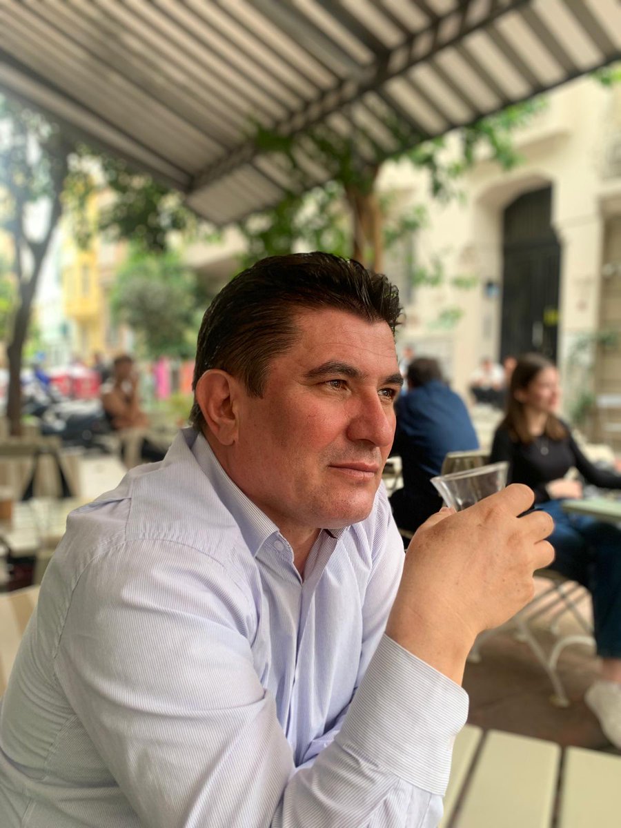 mutlucolgecen's tweet photo. Günü Cihangir'de geçirmek... https://t.co/380Iydls1l