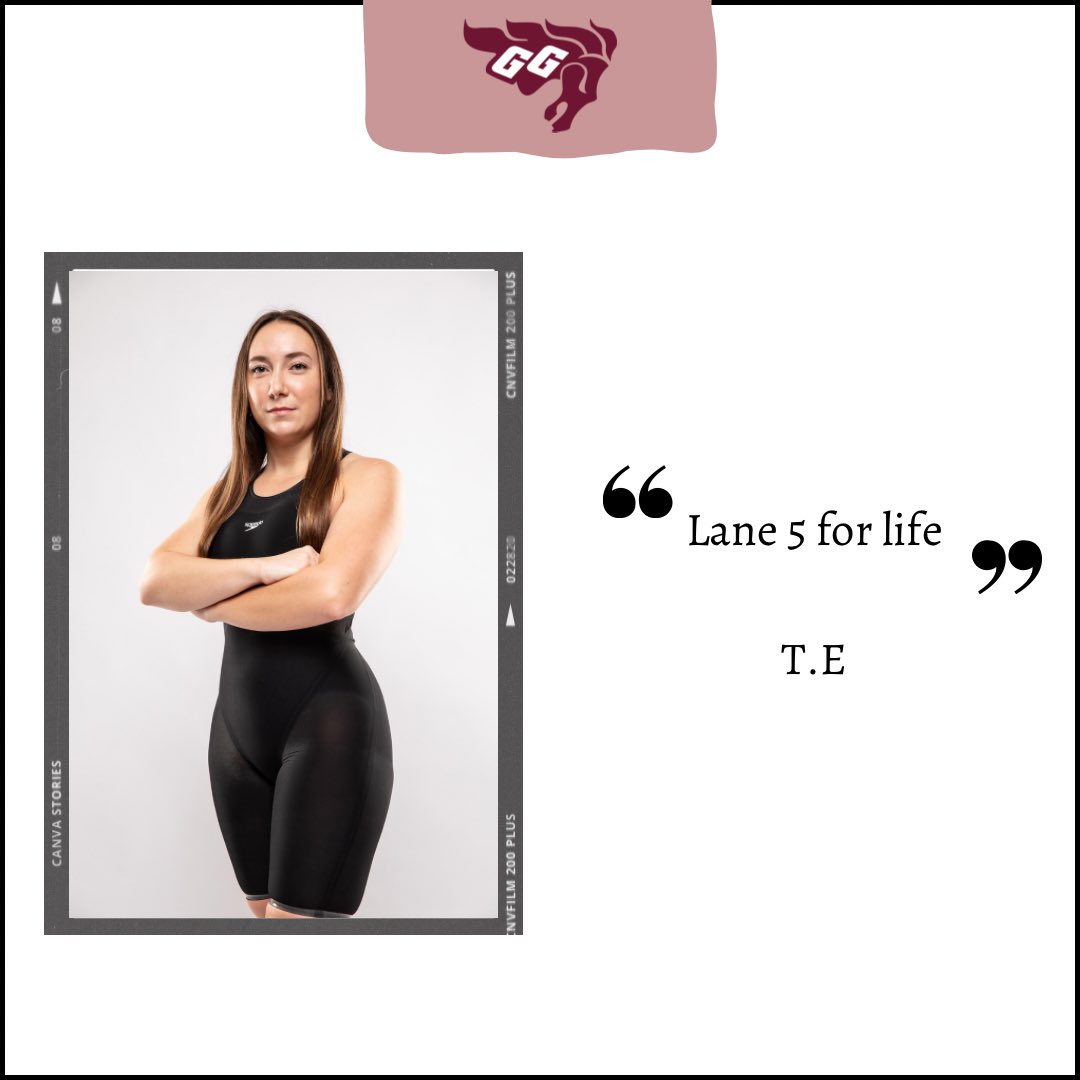 Notre prochaine étudiante diplômée est Taylor Elliott! 

Our next graduating student is Taylor Elliott!