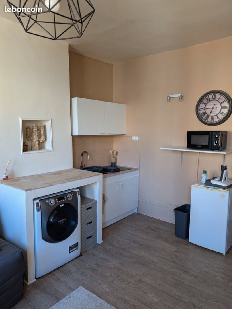 simon_immonetiz's tweet image. Tom m'a envoyé l'annonce de ce 31m2 à Saint-Etienne au prix de 51.000€.

J'analyse cette annonce comme si j'allais investir :

Rentabilité - Loyer - Impôts - Cash-flow

🤝 Est-ce une bonne affaire ?

Je te décortique tout. ⤵️