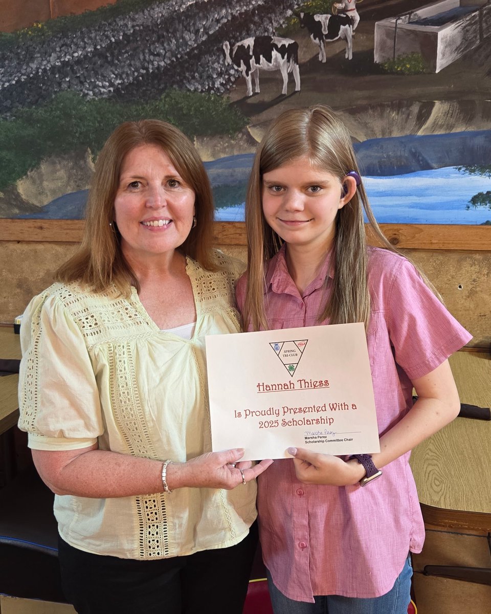 Hannah Theiss was recognized at the Spring 4-H dinner for receiving a Spring Tri-Club Scholarship. Hannah will also receive a scholarship donation from Comex Corporation. Hannah has showed projects at Tri-Cub for 10 years and has been a member of 4-H for 10 years🍀Congratulations