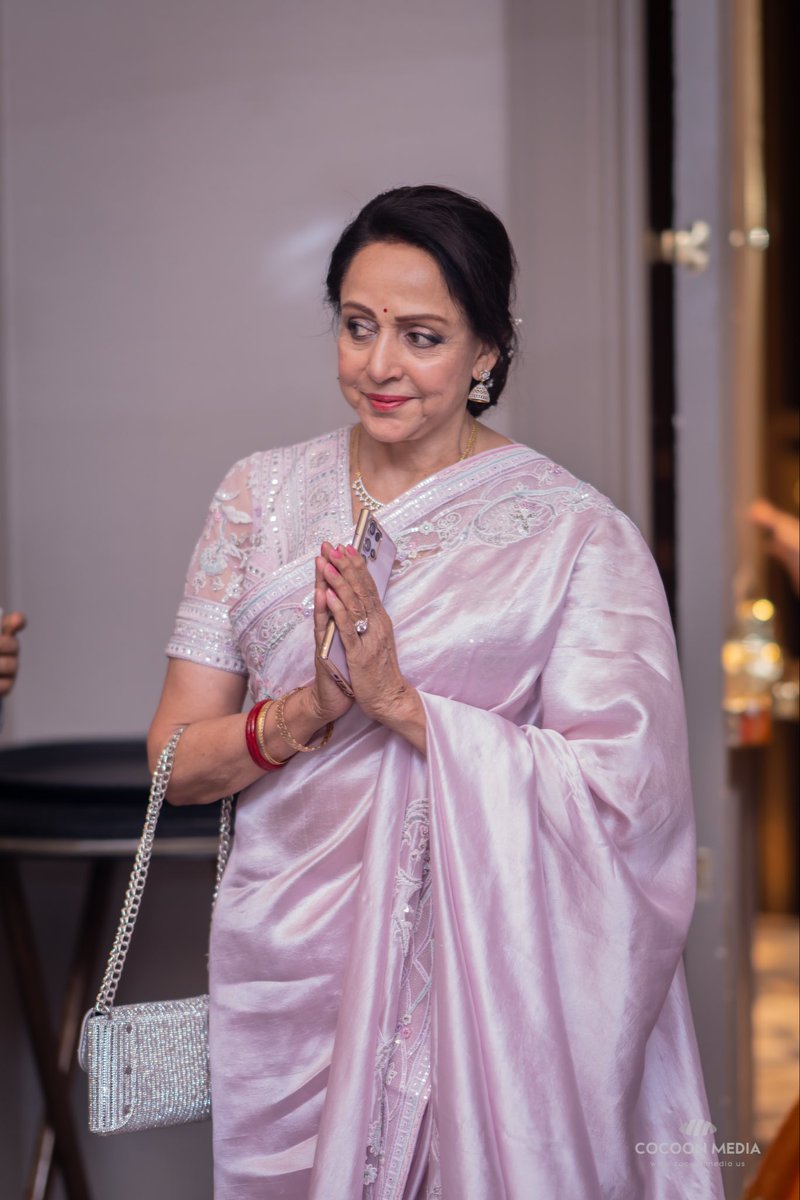 Hema Malini tweet media