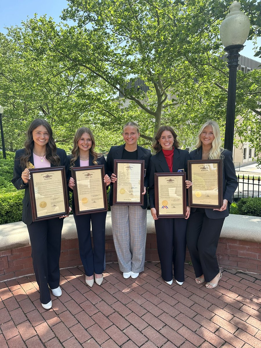 Francis Howell DECA tweet media