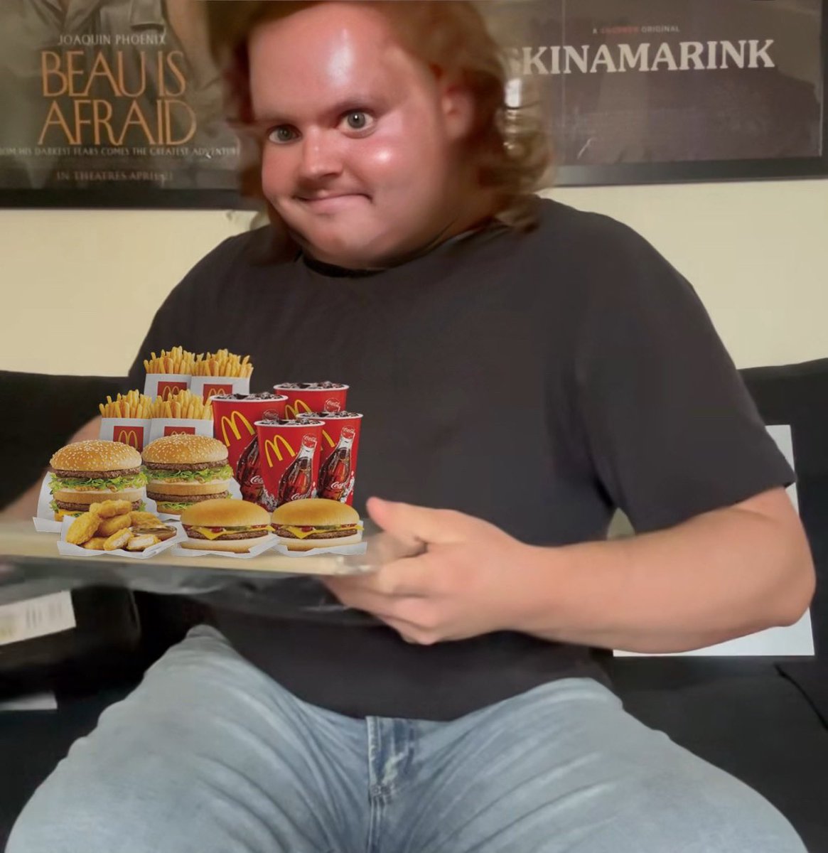 ThatThinkingKinger tweet media