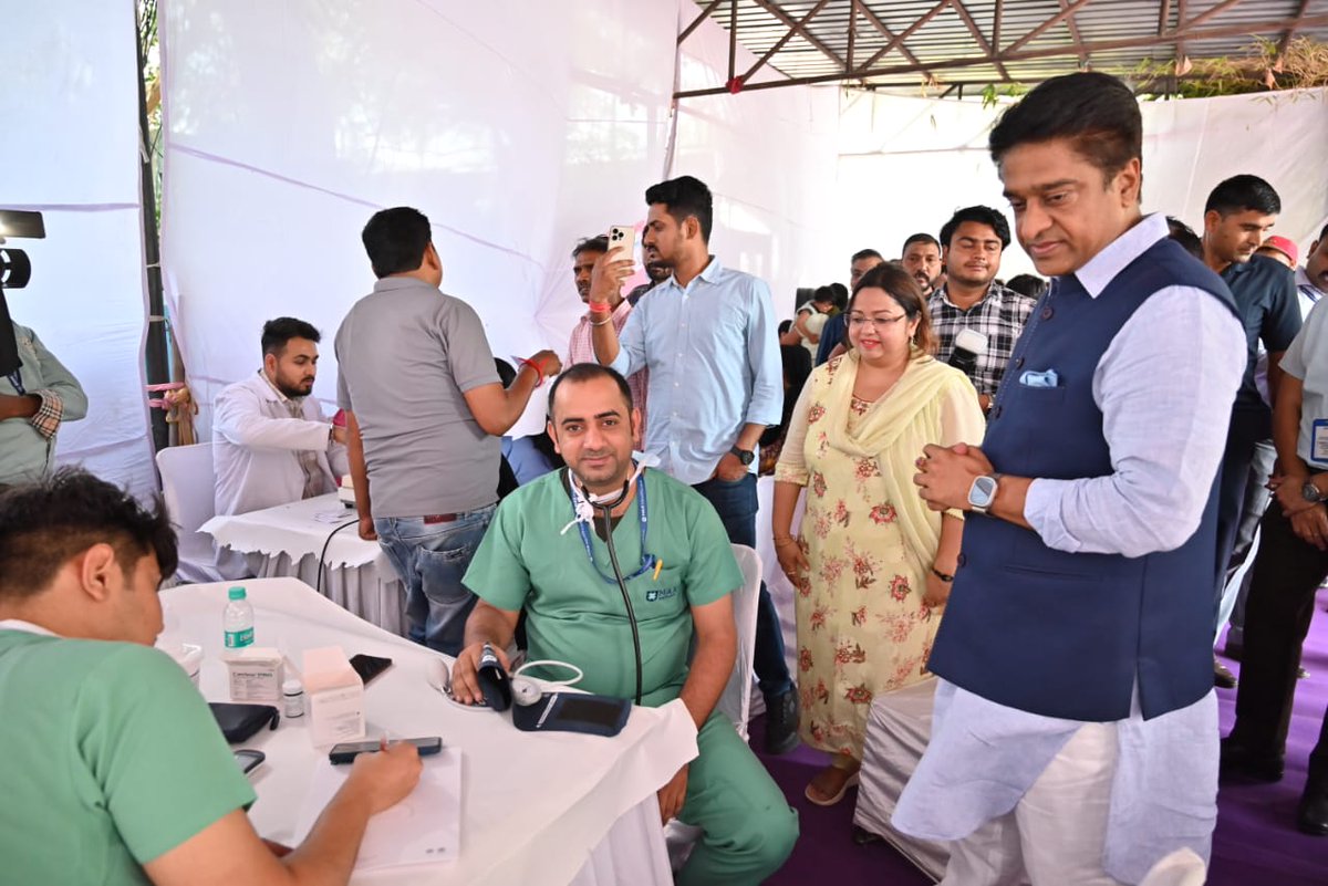 tweetndmc's tweet photo. 🩺 #NDMC x Max Hospital Saket 🏥
Health Check-up Camp at Sanjay Camp, ( JJ Cluster) Chanakyapuri
👏 Inaugurated by Vice Chairperson Shri Kuljeet Singh Chahal
👵👶 Focus: Women, Children & Elderly
✅ 200 + residents screened
#NDMCCares #PublicHealth #JJCluster https://t.co/wRRO0Bmuas