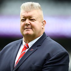 Vandag verjaar die groot vriend <a href="/4KobusWiese/">Kobus Wiese</a> ! Baie geluk Kobie op nog vele meer! Ek stamp die <a href="/LaBoucher/">La Boucher Wines</a> vanaand! Op Kobie! En nog 'n jaar! #WhooPa #TheOriginalCrewCut