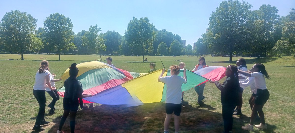 AlbionPrimary's tweet photo. Year 6 had a great time at Southwark park today to celebrate their hard work completing the SATs this week! 
#APSYear6
#APSvalues https://t.co/5v3CeSo1IP