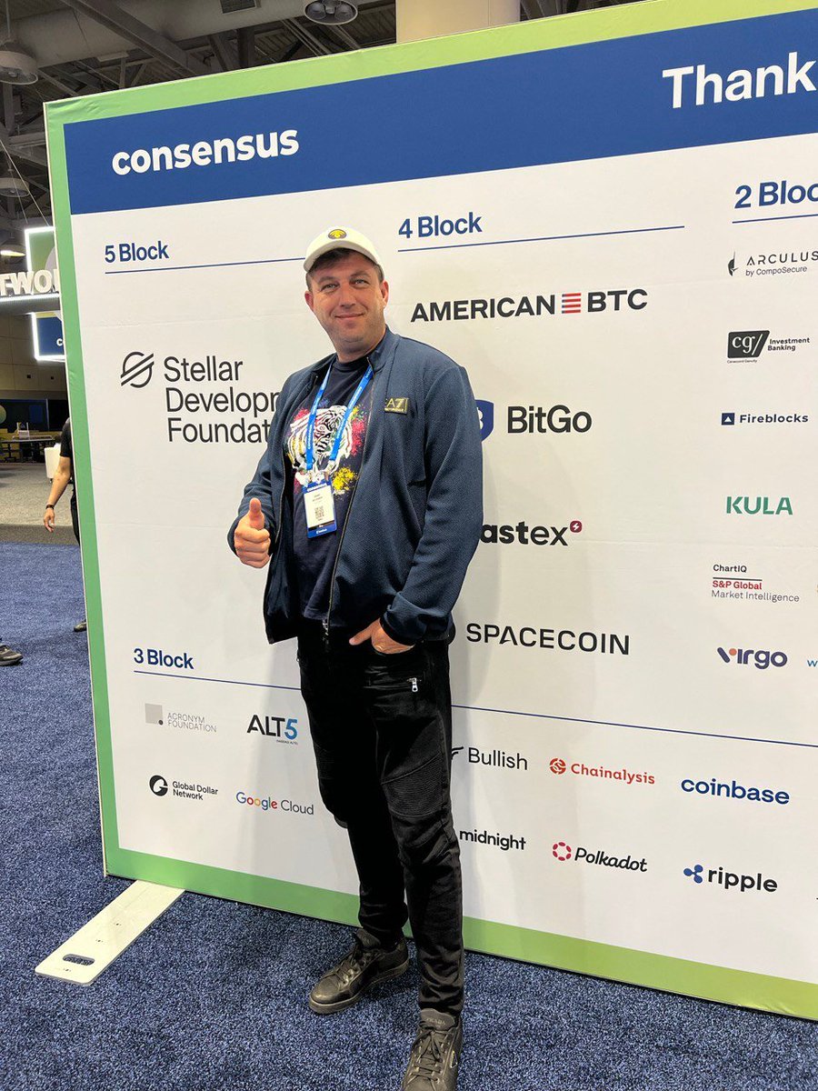 wifimapapp's tweet image. #Consensus2025 @consensus2025 charged us up — inspiring convos, real interest in DePIN, and a lot of love for WiFi Map. 🛜

Grateful for the curiosity, support, and new connections. 🤝

Excited for what’s ahead.🚀