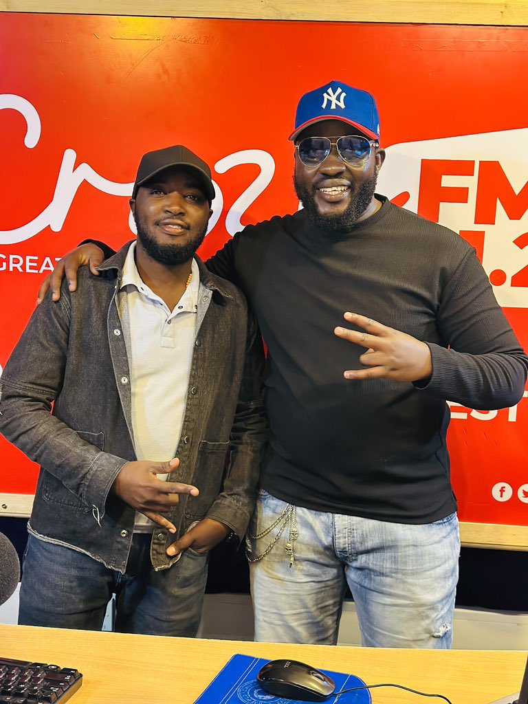 BelgaLive1997's tweet photo. π #FatFridayMix π
Itβs the #TGIFEdition with #Belga & #DeejayEmma on the baddest radio station in Western Uganda β #CroozeFM!
#MorningAddiction
#Mbarara
#CroozeFM
Studio Lines: 0752 912 912 / 0780 922 910
Listen Live: https://t.co/xm0f02GO5u
Letβs kickstart your weekendπ₯π https://t.co/jScqpFpqdv