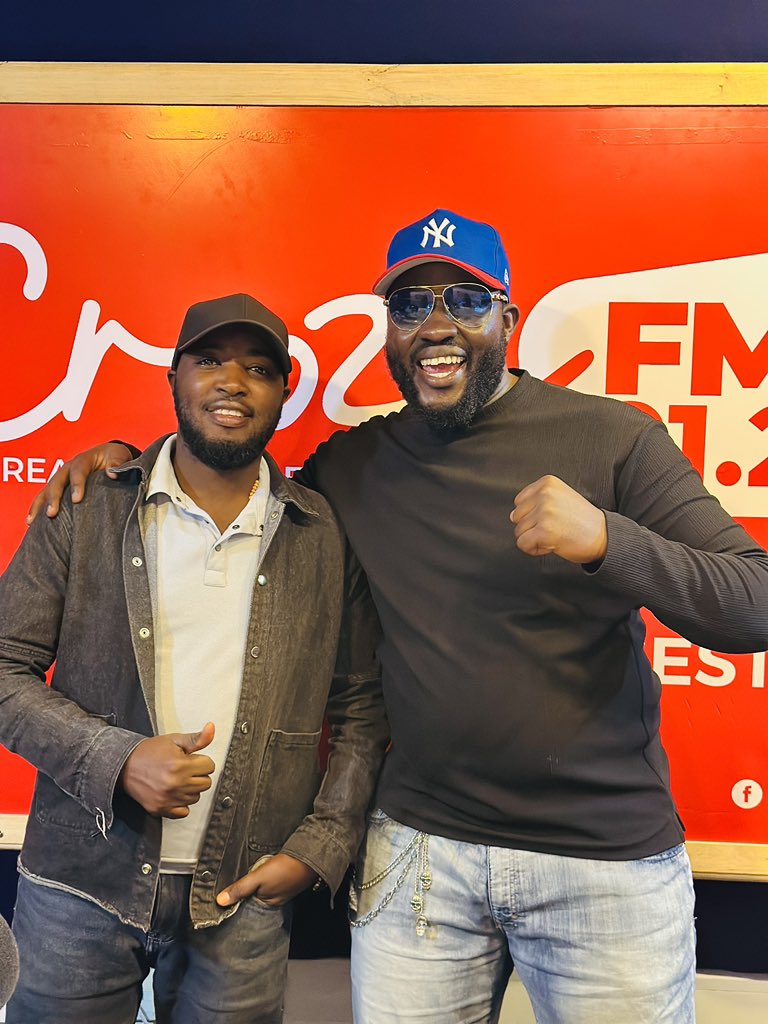 BelgaLive1997's tweet photo. π #FatFridayMix π
Itβs the #TGIFEdition with #Belga & #DeejayEmma on the baddest radio station in Western Uganda β #CroozeFM!
#MorningAddiction
#Mbarara
#CroozeFM
Studio Lines: 0752 912 912 / 0780 922 910
Listen Live: https://t.co/xm0f02GO5u
Letβs kickstart your weekendπ₯π https://t.co/jScqpFpqdv
