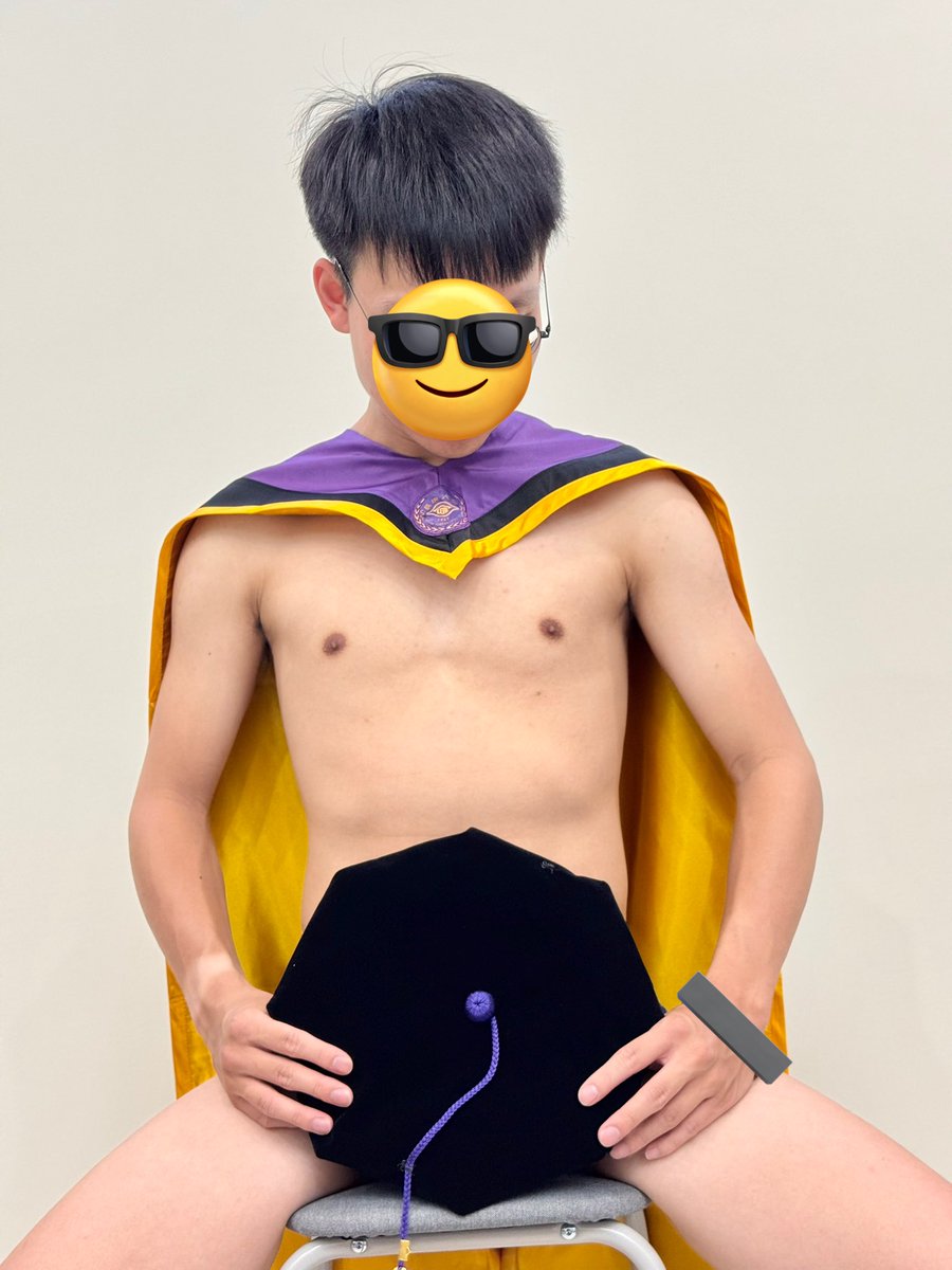 sesetherapist's tweet photo. Master 🥼🎓🎉
📷 @AIAI_wyn https://t.co/o9OG34ZEbj