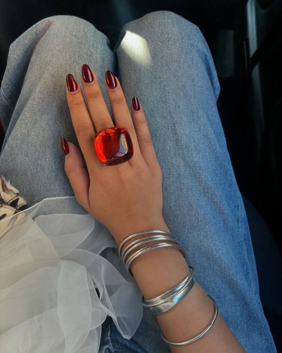 Big red ring