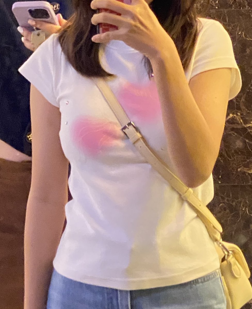 ส่งต่อเอยใดใด 📦💝 tweet media
