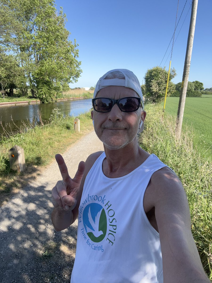 bigbaddoctor's tweet photo. Itβs really grim up North
Sunny shady canal run to end the working week and a drink post run at the @Saracenshead1
Promoting Palliative Care π―
#perfick @wbhospice https://t.co/VqXAUFJo4u