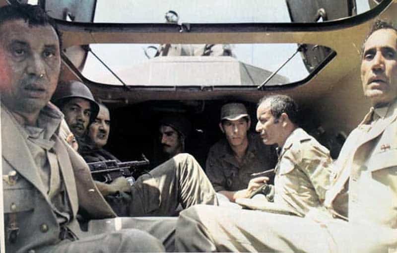 MRoyalAcademy's tweet photo. Les condamnés du putsch de Skhirat, 15min avant leur exécution, le 13 juillet 1971 🇲🇦.

En partant de la gauche, les généraux Habibi et Hamou, le colonel Chelouati et le général Bougrine, récitent la chahada. 120 hommes les attendent au peleton d’exécution. https://t.co/kreut8txT4