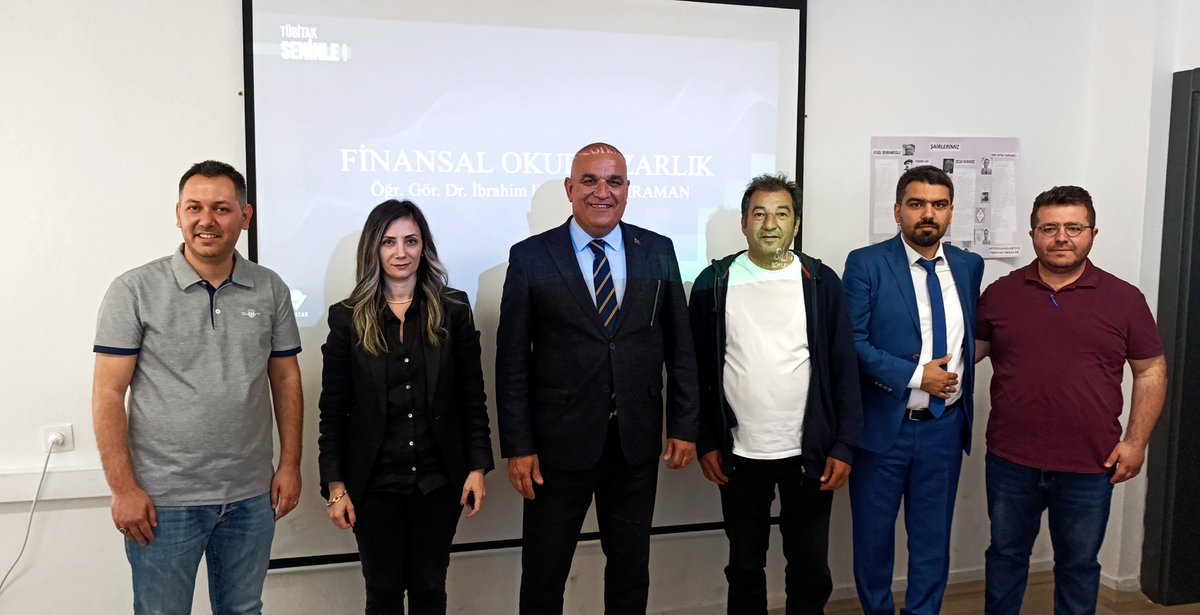 20zgi's tweet photo. Çamlık Ticaret MTAL 'de TÜBİTAK Bilim Söyleşileri kapsamında "Finansal Okuryazarlık" seminerine katıldık.
Öğr. Gör. Dr. İbrahim Korkmaz Kahraman’a katkıları için teşekkür ederiz.
Gençlerimizle bilgi dolu, umut veren bir gün yaşadık. @emre_caliskan https://t.co/7Ldt4OsPHS