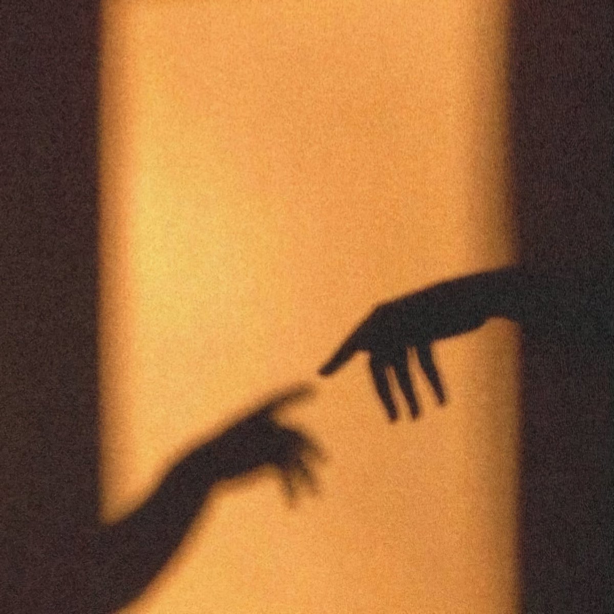 🏈 | meanie short au

— Onde Wonwoo não mais suportava as discussões de seu melhor amigo com sua namorada. Afinal, Mingyu não estaria muito mais feliz consigo do que com ela?