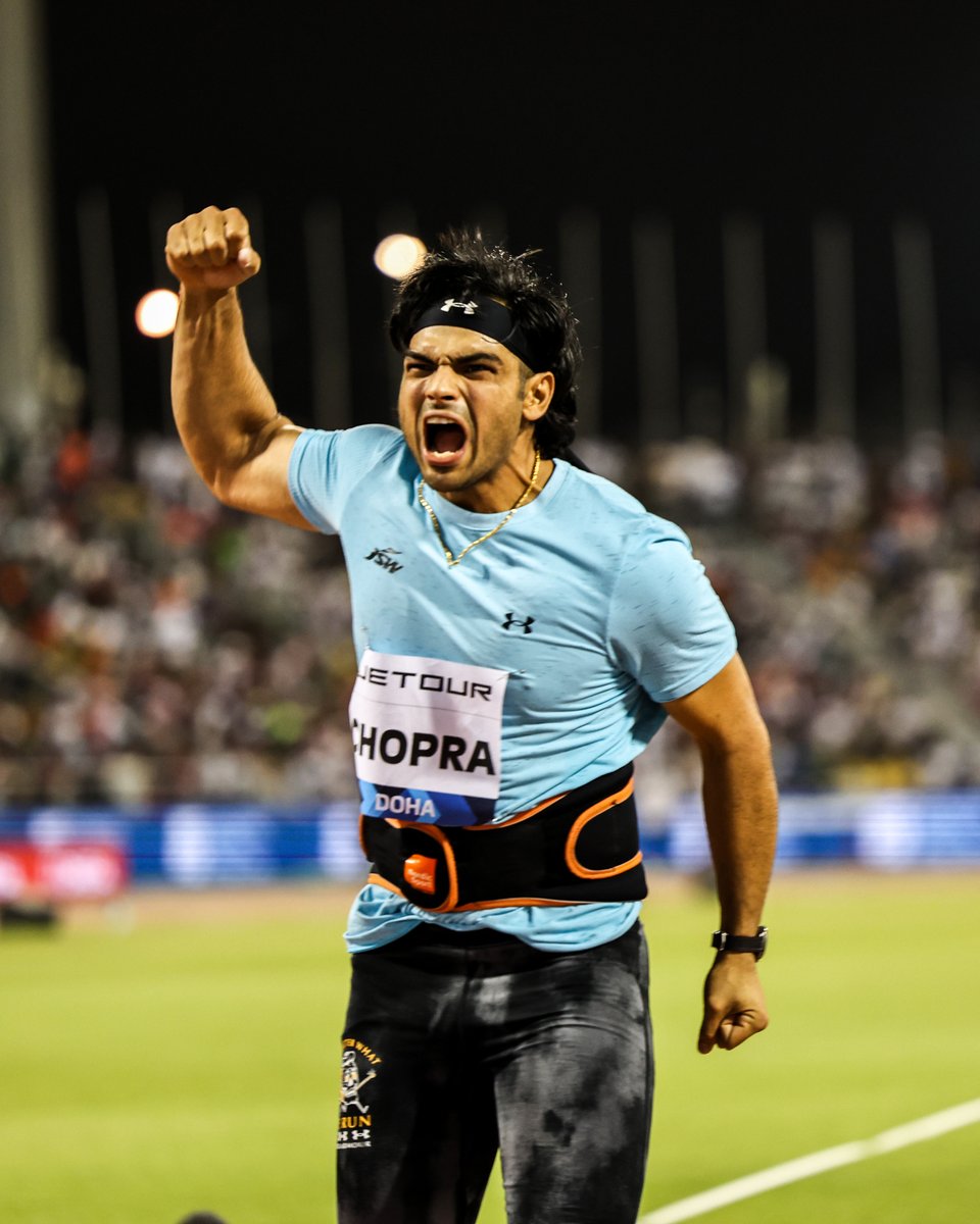 WorldAthletics's tweet photo. What a night for the men's javelin throw 👀

Both @Neeraj_chopra1 and Julian Weber join the 90m club with 90.23m and 91.06m in Doha 👏 

#DiamondLeague https://t.co/DhyIjv9Ef2