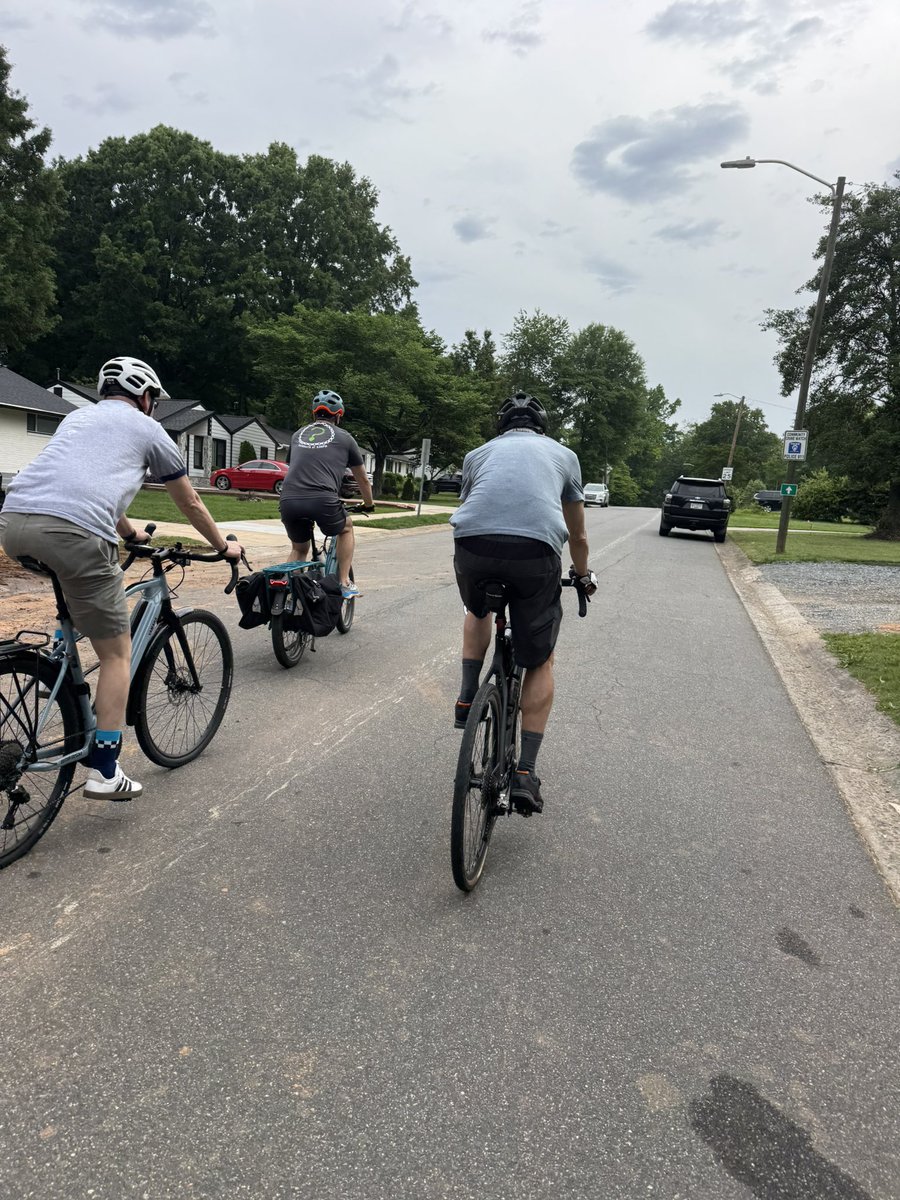 CLT Bike Commuter 🚲 tweet media