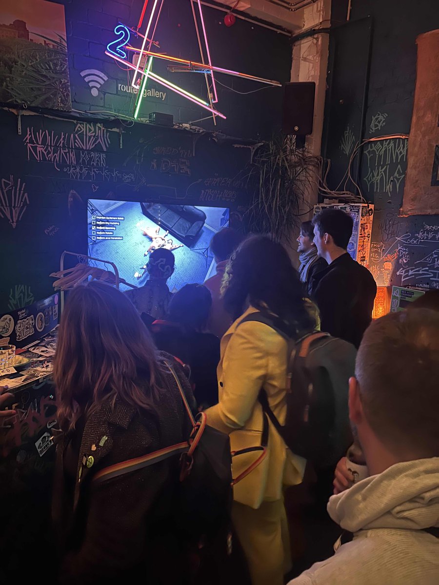 SexWFriendsGame's tweet image. Thanks for coming to see our game at @AMazeFest! @rrza