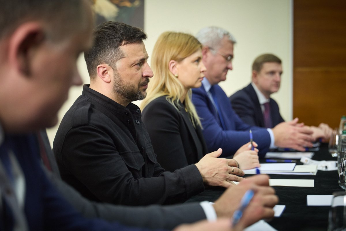 Volodymyr Zelenskyy / Володимир Зеленський tweet media