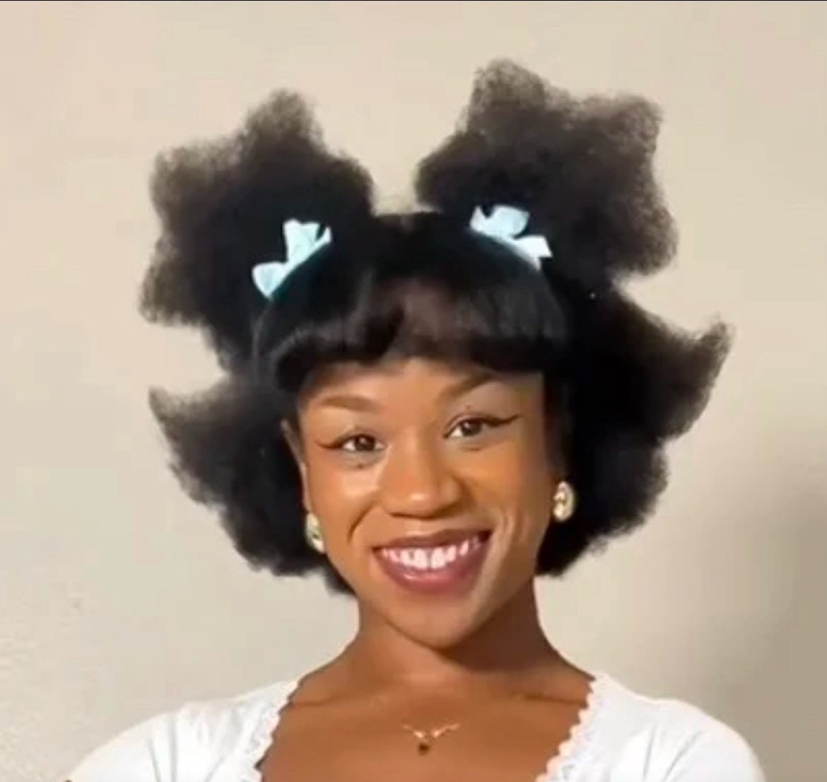 shesasolarbeing's tweet photo. Star Buns With Angel Wings Natural Hair Sculpt https://t.co/lIVHH4EwVi