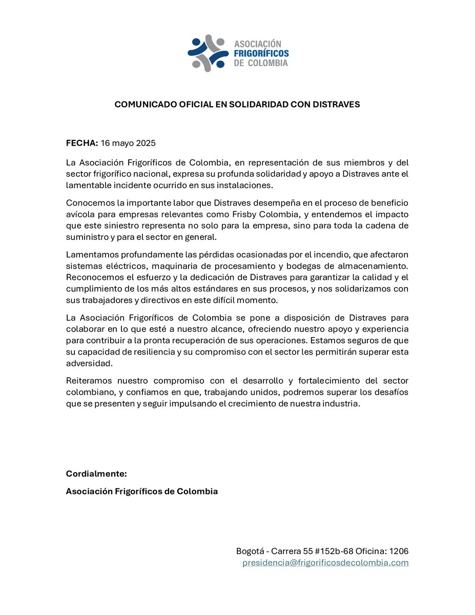Asofrigorificos's tweet photo. Ante la adversidad y el difícil momento que atraviesa @MiDistraves el sector se une.
Expresamos nuestro apoyo a Distraves tras el incendio en sus instalaciones, y nos ponemos a su disposición para apoyar su pronta recuperación.
#ResilienciaDelSector #EstamosConDistraves https://t.co/mXcQ21jwww