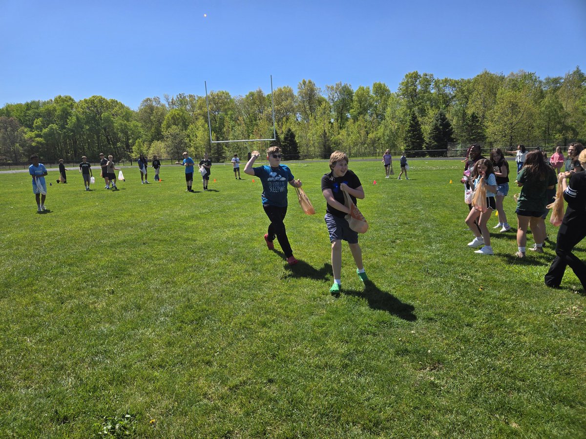 Sarah Weingartz tweet media